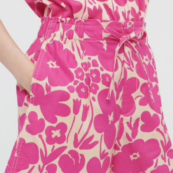 4/$20 Uniqlo Marimekko Pink Floral High Waisted Linen Blend Shorts, Size Small - Picture 4 of 12